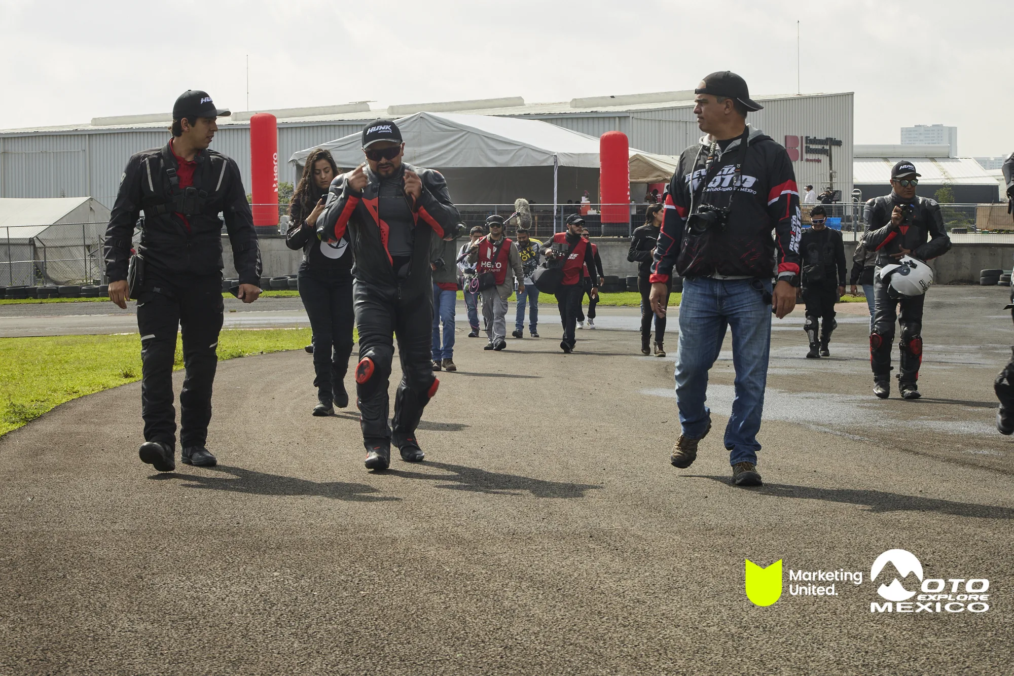 HUNK TRACKDAY 63